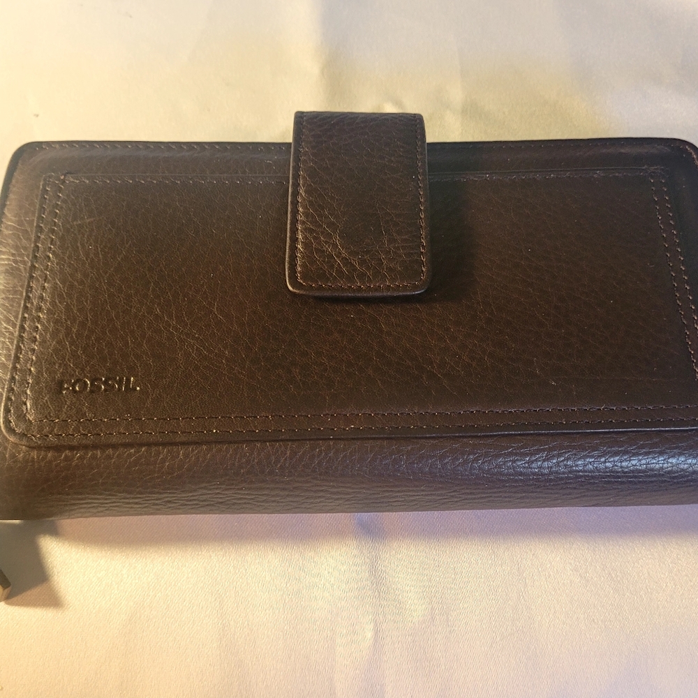 Fossil Brown Leather Wallet